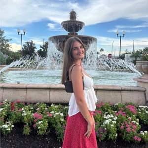 Meet your Posher, Madelyn